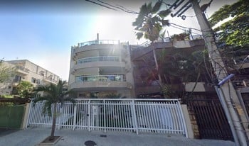 Imagem de fundo do condomínio Condomínio Do Edifício Mar De Abrolhos - Barra Da Tijuca - Rio De Janeiro - RJ