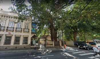 Imagem de fundo do condomínio Condomínio Do Edifício Maria Cândida - Laranjeiras - Rio De Janeiro - RJ