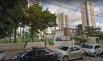 Imagem de fundo do condomínio Condomínio Do Edifício Maria Clementina Vianna - Casa Forte - Recife - PE