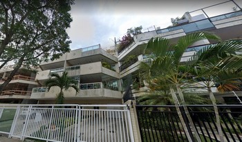 Imagem de fundo do condomínio Condomínio Do Edifício Maria Helena - Recreio Dos Bandeirantes - Rio De Janeiro - RJ