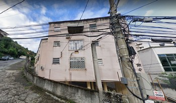 Imagem de fundo do condomínio Condomínio Do Edifício Marina - Santa Rosa - Niteroi - RJ