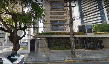 Imagem de fundo do condomínio Condomínio Do Edifício Pau Brasil - Graças - Recife - PE