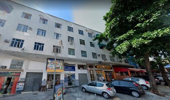 Imagem de fundo do condomínio Condomínio Do Edifício Quatro De Novembro - Ramos - Rio De Janeiro - RJ