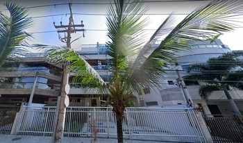 Imagem de fundo do condomínio Condomínio Do Edifício Residêncial Topázio - Barra Da Tijuca - Rio De Janeiro - RJ