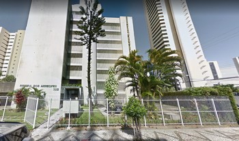 Imagem de fundo do condomínio Condomínio Do Edifício Ribeira Dos Arrecifes - Casa Forte - Recife - PE