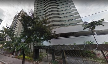 Imagem de fundo do condomínio Condomínio Do Edifício Rio Vouga - Madalena - Recife - PE
