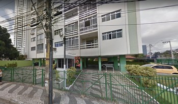 Imagem de fundo do condomínio Condomínio Do Edifício Rita De Cassia - Madalena - Recife - PE