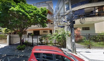 Imagem de fundo do condomínio Condomínio Do Edifício Roberta - Barra Da Tijuca - Rio De Janeiro - RJ