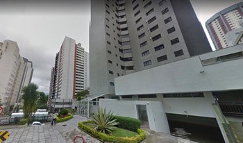 Imagem de fundo do condomínio Condomínio Do Edifício Royal Windsor - Bigorrilho - Curitiba - PR