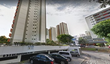 Imagem de fundo do condomínio Condomínio Do Edifício Silverstone - Pituba - Salvador - BA