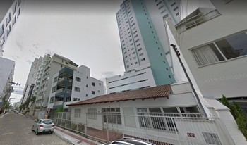 Imagem de fundo do condomínio Condomínio Do Edifício Sol De Verão - Centro - Balneário Camboriú - SC