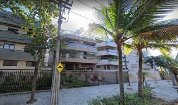 Imagem de fundo do condomínio Condomínio Do Edifício Solar Da Barra - Barra Da Tijuca - Rio De Janeiro - RJ