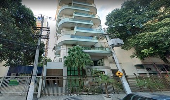 Imagem de fundo do condomínio Condomínio Do Edifício Solar Das Amendoeiras - Icaraí - Niteroi - RJ