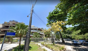Imagem de fundo do condomínio Condomínio Do Edifício Solar De Peon - Barra Da Tijuca - Rio De Janeiro - RJ