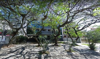 Imagem de fundo do condomínio Condomínio Do Edifício ''solar Dulce Coelho'' - Barra Da Tijuca - Rio De Janeiro - RJ