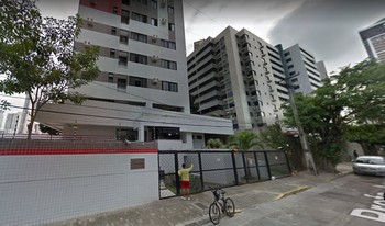 Imagem de fundo do condomínio Condomínio Do Edifício Solar Grenoble - Madalena - Recife - PE