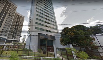 Imagem de fundo do condomínio Condomínio Do Edifício Torre De Lyon - Casa Amarela - Recife - PE