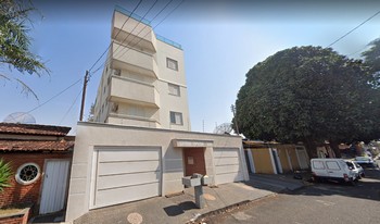 Imagem de fundo do condomínio Condomínio Do Edifício Treviso - Santa Mônica - Uberlândia - MG