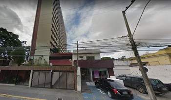Imagem de fundo do condomínio Condomínio Do Edifício Valdir Pessoa - Casa Amarela - Recife - PE