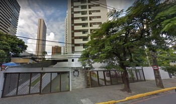 Imagem de fundo do condomínio Condomínio Do Edifício Villa Prince - Casa Amarela - Recife - PE