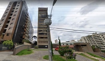 Imagem de fundo do condomínio Condomínio Domaine Du Soleil - Bigorrilho - Curitiba - PR