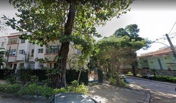 Imagem de fundo do condomínio Condomínio Dos Pássaros - Grajaú - Rio De Janeiro - RJ