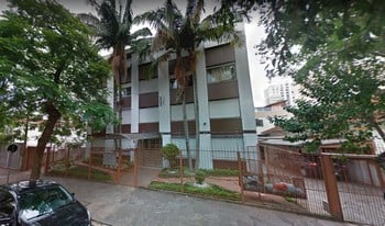 Imagem de fundo do condomínio Condomínio Ed Adolfo - Vila Ipiranga - Porto Alegre - RS