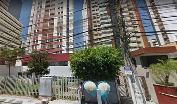 Imagem de fundo do condomínio Condomínio Edf Monte Carlo - Itaigara - Salvador - BA