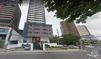 Imagem de fundo do condomínio Condomínio Edf. Nobre Do Parque Residence - Itaigara - Salvador - BA
