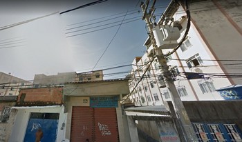 Imagem de fundo do condomínio Condomínio 13 De Maio - Bangu - Rio De Janeiro - RJ