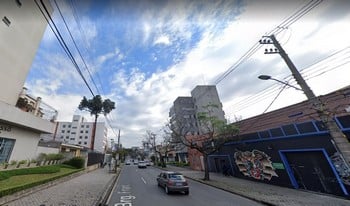 Imagem de fundo do condomínio Condomínio Affonso Hauer - Bigorrilho - Curitiba - PR