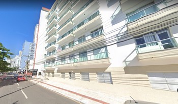Imagem de fundo do condomínio Condomínio Albatroz - Centro - Balneário Camboriú - SC