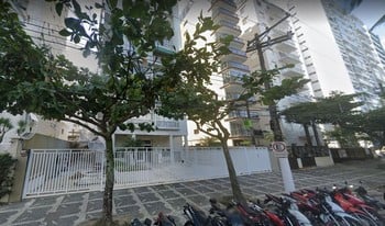 Imagem de fundo do condomínio Condomínio Alcatrazes - Centro - Guarujá - SP