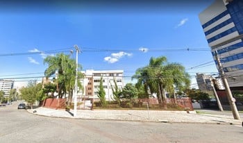 Imagem de fundo do condomínio Condomínio Alfredo Moro - Bigorrilho - Curitiba - PR