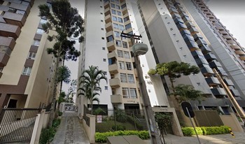 Imagem de fundo do condomínio Condomínio Alphaville - Cristo Rei - Curitiba - PR