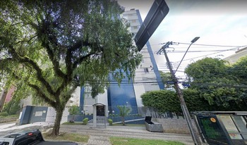 Imagem de fundo do condomínio Condomínio Amélia Hauer - Bigorrilho - Curitiba - PR