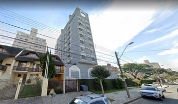 Imagem de fundo do condomínio Condomínio Andorra - Ahu - Curitiba - PR