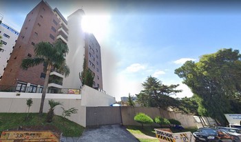 Imagem de fundo do condomínio Condomínio Ascot Villa - Ahu - Curitiba - PR