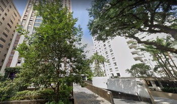 Imagem de fundo do condomínio Condomínio Barão De Ipanema E Barão De Itapoán - Cerqueira César - São Paulo - SP