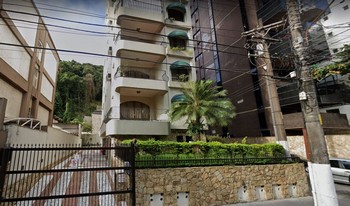 Imagem de fundo do condomínio Condomínio Belvedere - Centro - Guarujá - SP