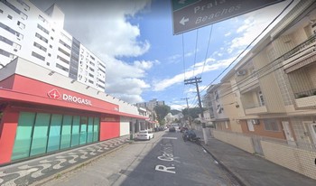 Imagem de fundo do condomínio Condomínio Bernardino De Campos - Campo Grande - Santos - SP