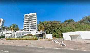 Imagem de fundo do condomínio Condomínio Bois De Boulogne - Praia De Belas - Porto Alegre - RS