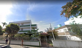 Imagem de fundo do condomínio Condomínio Caete - Centro - Guarujá - SP