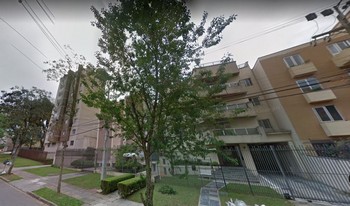Imagem de fundo do condomínio Condomínio Caetés - Vila Izabel - Curitiba - PR