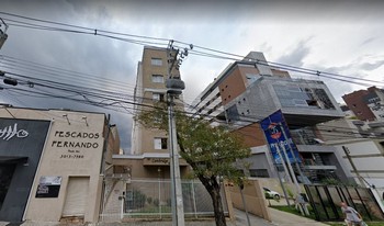 Imagem de fundo do condomínio Condomínio Cambridge - Bigorrilho - Curitiba - PR