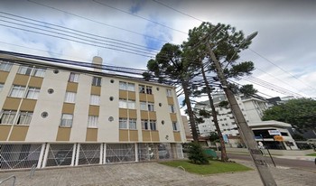 Imagem de fundo do condomínio Condomínio Canavieiras - Juvevê - Curitiba - PR