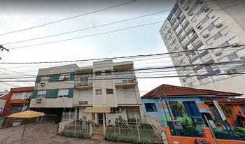 Imagem de fundo do condomínio Condomínio Carolina - Rio Branco - Porto Alegre - RS