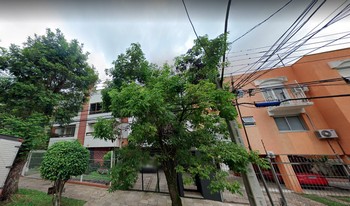 Imagem de fundo do condomínio Condomínio Castel De Vichy - Petrópolis - Porto Alegre - RS