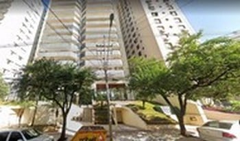 Imagem de fundo do condomínio Condomínio Castelfranco - Centro - Londrina - PR