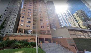 Imagem de fundo do condomínio Condomínio Champagnat - Regence - Curitiba - PR